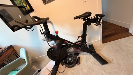 Peloton bike