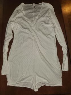 Victoria secret sleep romper size large