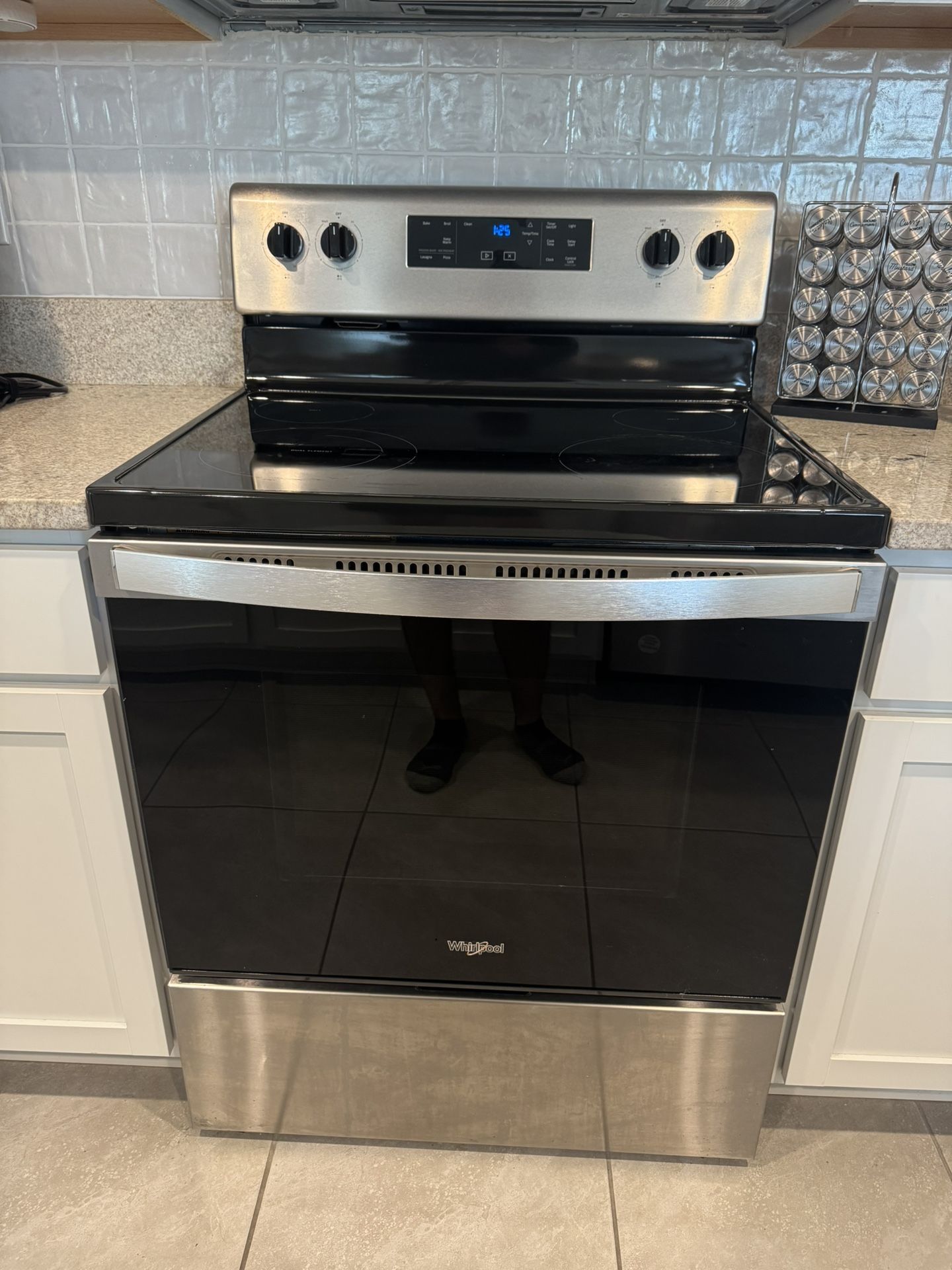 Whirpool Stove $400