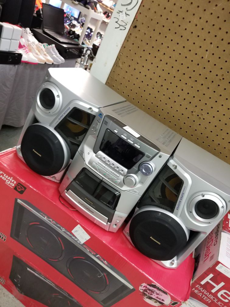 Panasonic 5 cd stereo system model sa-ak33
