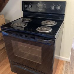 Whirlpool Stove/oven 