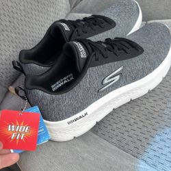 Women’s Sketcher shoes 