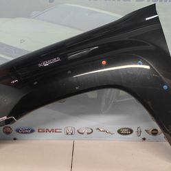 2005-2015 TOYOTA TACOMA LEFT FENDER