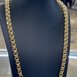 Box Chain 10kt Gold 2675