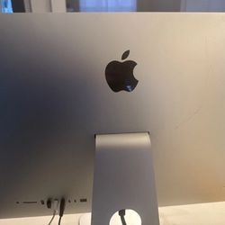 Apple iMac 21.5 Computer, Includes Keyboard And Mouse