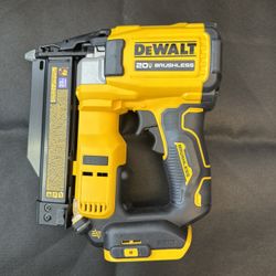 Dewalt Staple Gun 