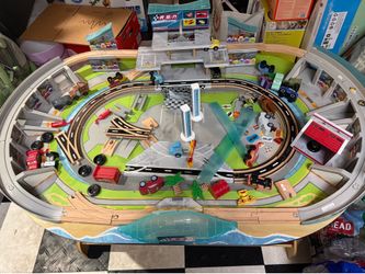 Disney Pixar Cars 3 Kidcraft Wooden Table