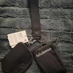 Lulu Lemon Wallet 