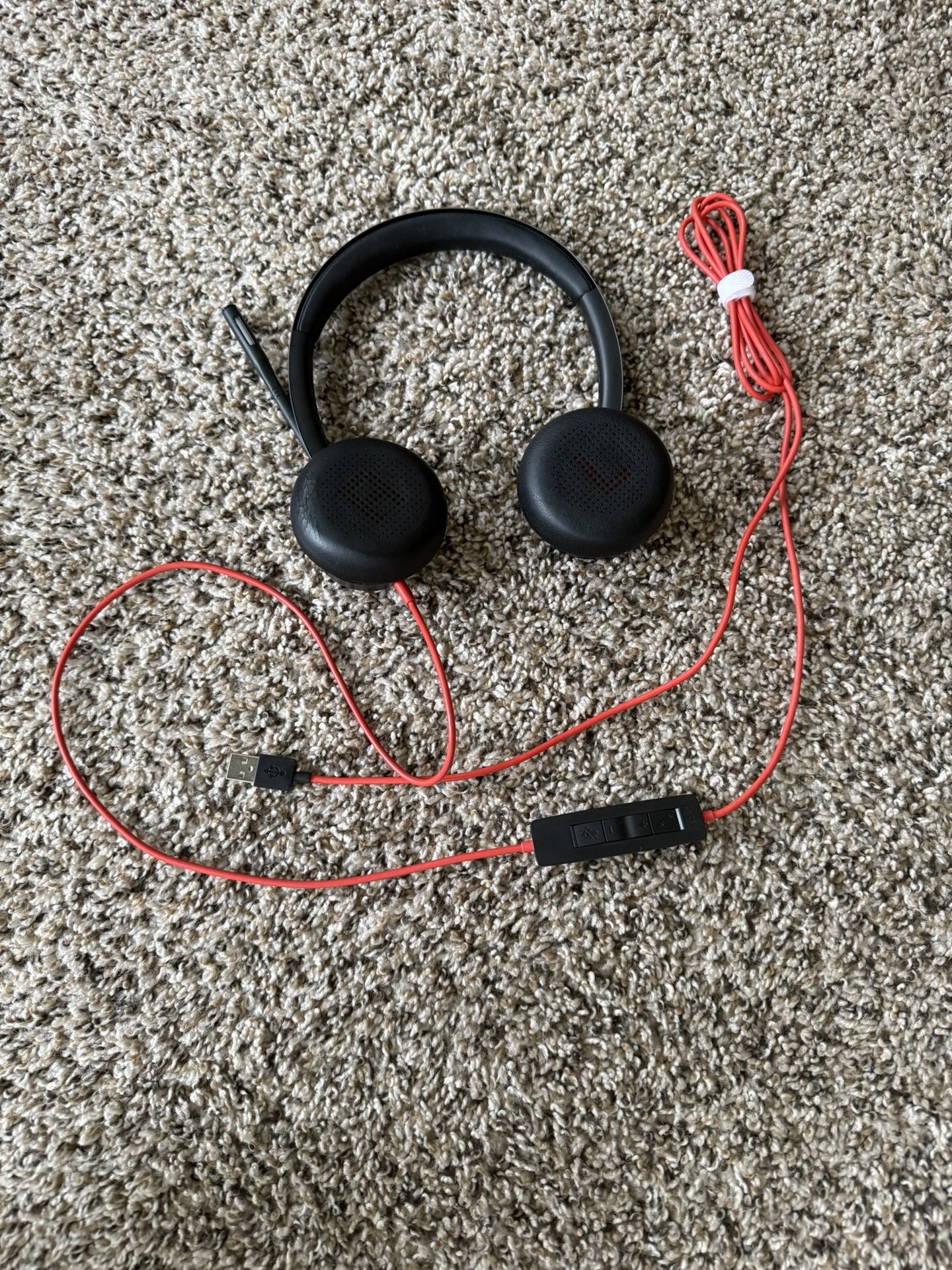 Poly Blackwire 8825 Headset – USB, Noise Cancelling