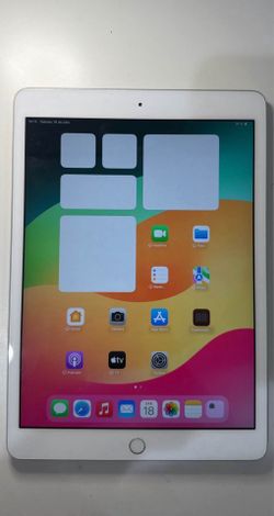 Silver iPad 7th Gen 32GB Unlocked