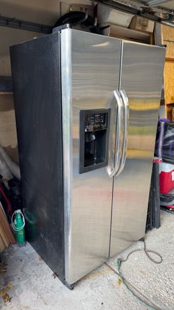 GE Stainless Steel Refrigerator