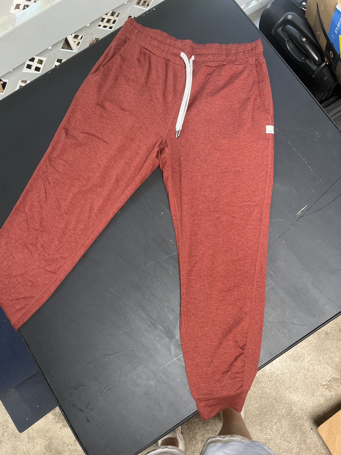 Vuori Performance Jogger