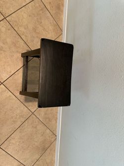 🔥 Solid Wood Pedestal Plant Stand – Rustic Accent Table – OBO