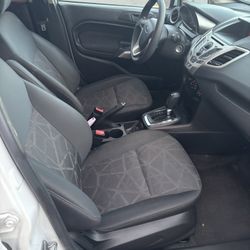 2013 Ford Fiesta