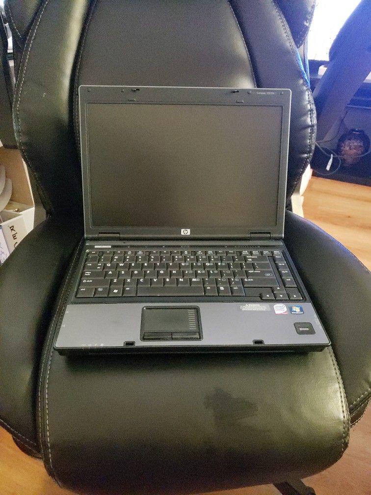 HP Compaq 6510b Laptop w/Intel Centurion Processor/Windows 7 Professional/Fingerprint Security Login