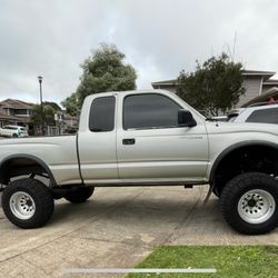 2000 Toyota Tacoma