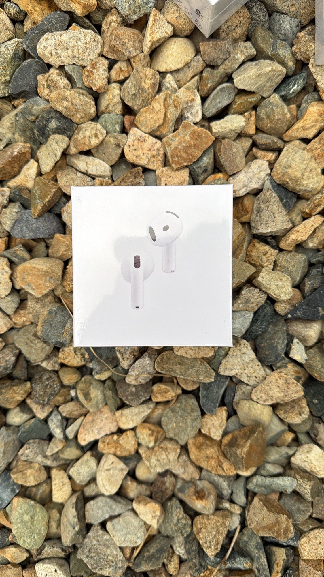 Apple AirPods 4 β Brand New & Sealed ANC