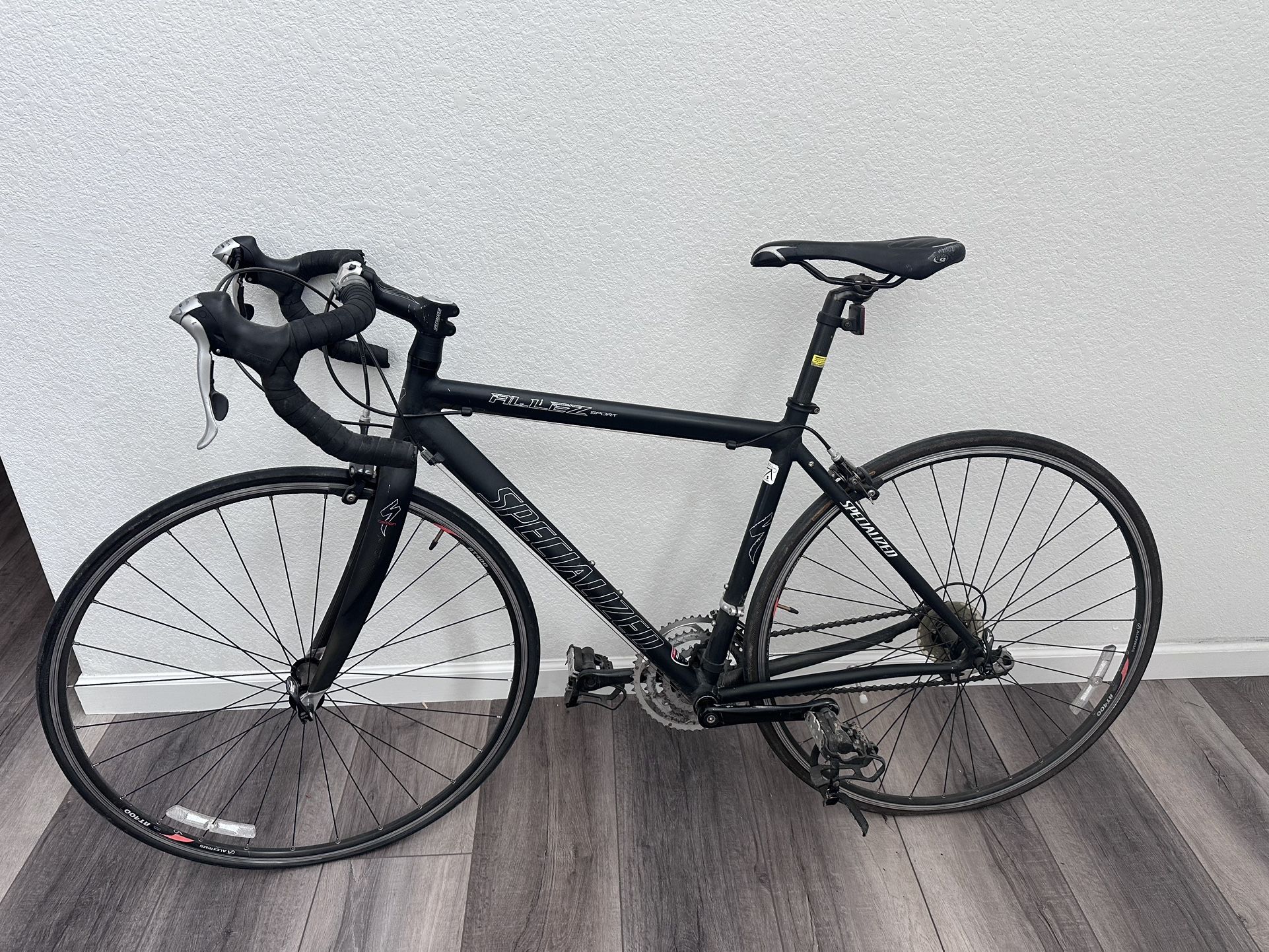 Specialized Allez Sport Road bike