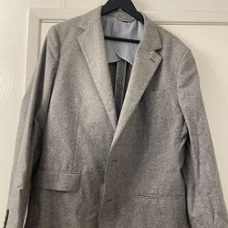 Men’s Grey Bonobos Party Blazer Slim Fit. Only Used Once ✅