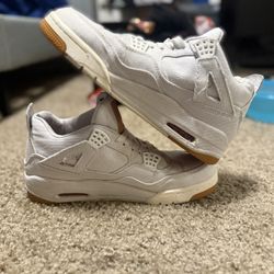 Jordan 4 ‘Levi Whites’