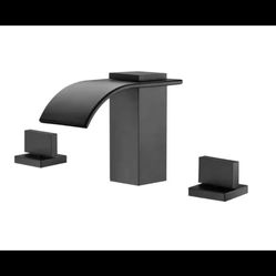 SUMERAIN Modern 8 in. Widespread Double Handle Bathroom Sink Faucet, Matte Black