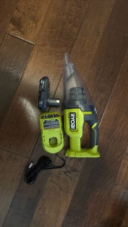 Ryobi Portable Vacuum Kit w/ 2ah Battery and Charger