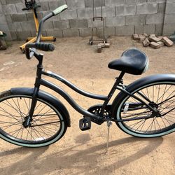 Huffy Cranbrook Cruiser