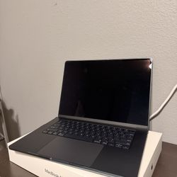 MacBook Air 15.3 Inch M4 