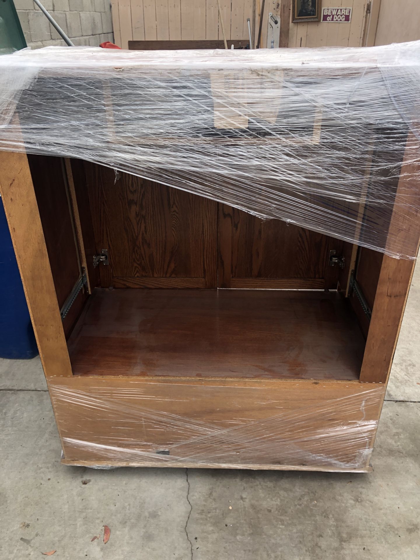 Tv stand