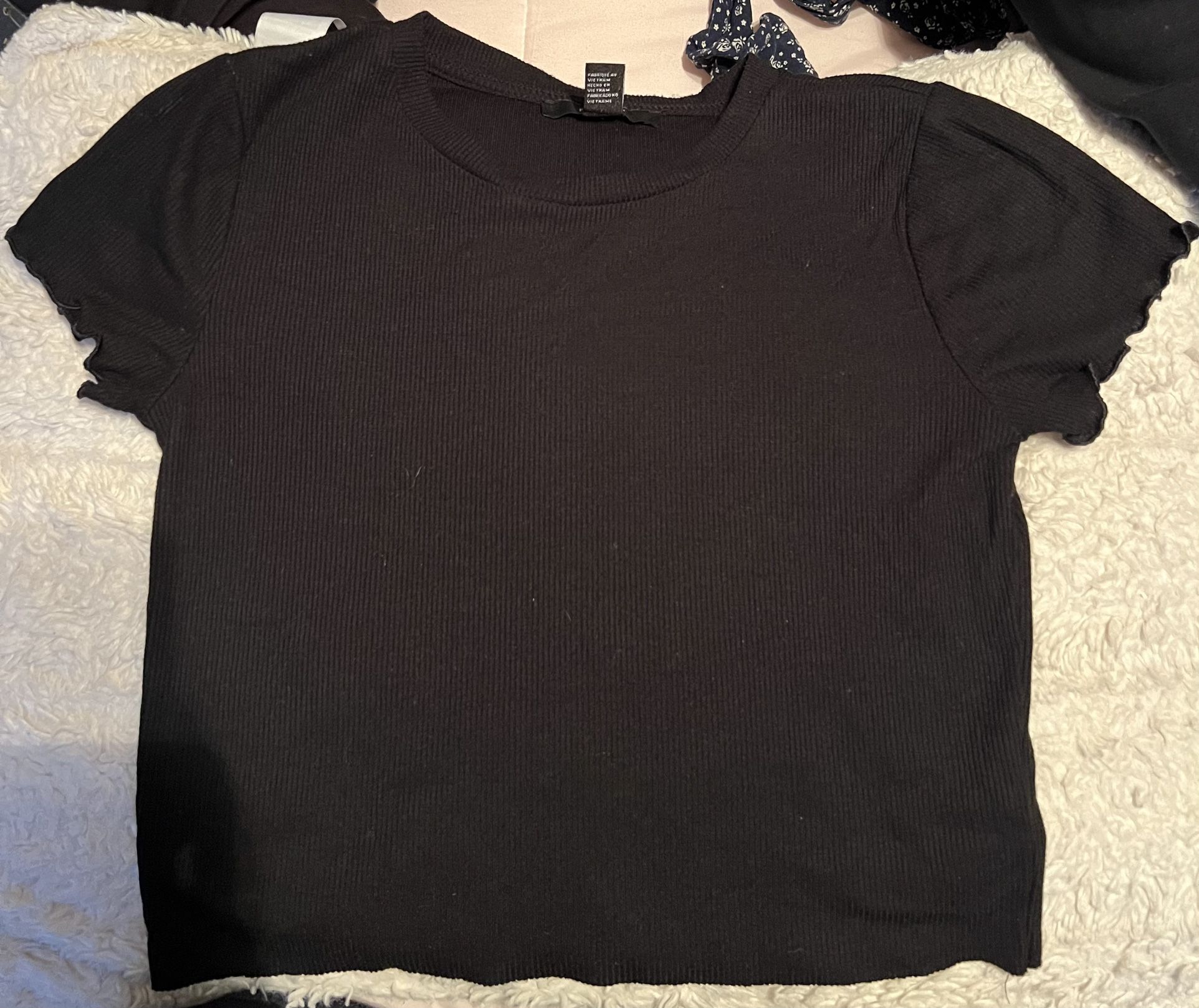 Black Crop Top