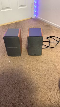 Edifier Speakers 
