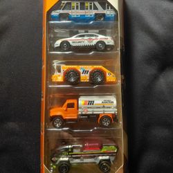Matchbox- 5 Car Pack - MBX Airport II
