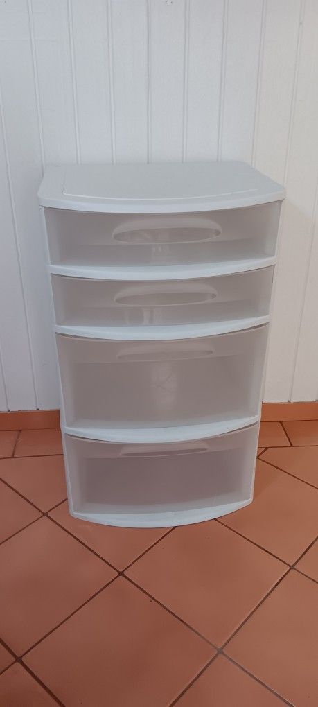 plastic drawer 
