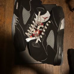 Jordan 5 Mettalic 