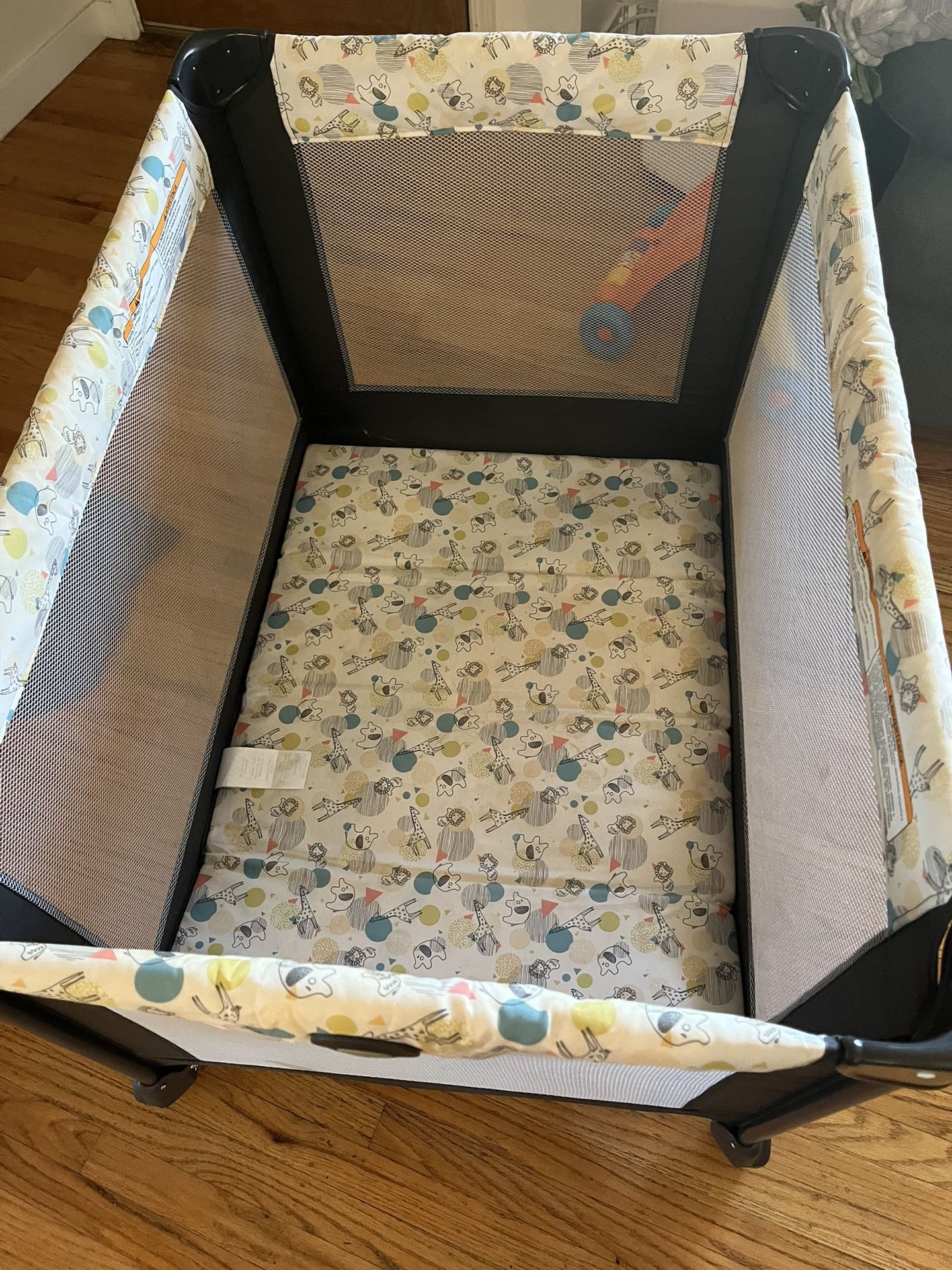 Graco Pack N Play