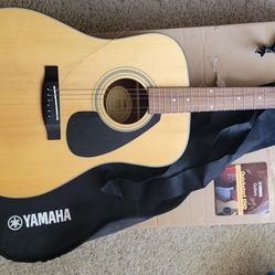 Yamaha Guitar/Guitara