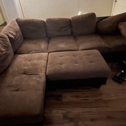 ✨Updated Price!✨ Sectional Sofa with Ottoman for sale‼️