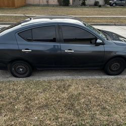 2017 Nissan Versa