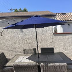UMBRELLA !