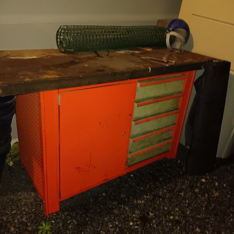 Metal Work Bench