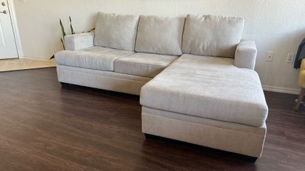 Sofa bed with Reversible Chase