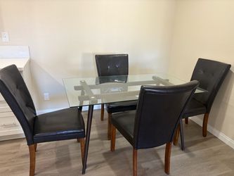 Dinning table set and chairs