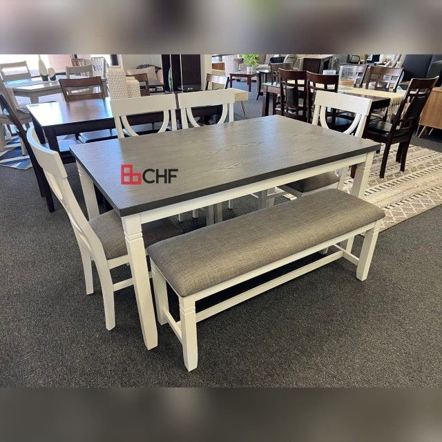 Beautiful Solid Wood 6 Pc Dining Table Set / Black Friday Deals