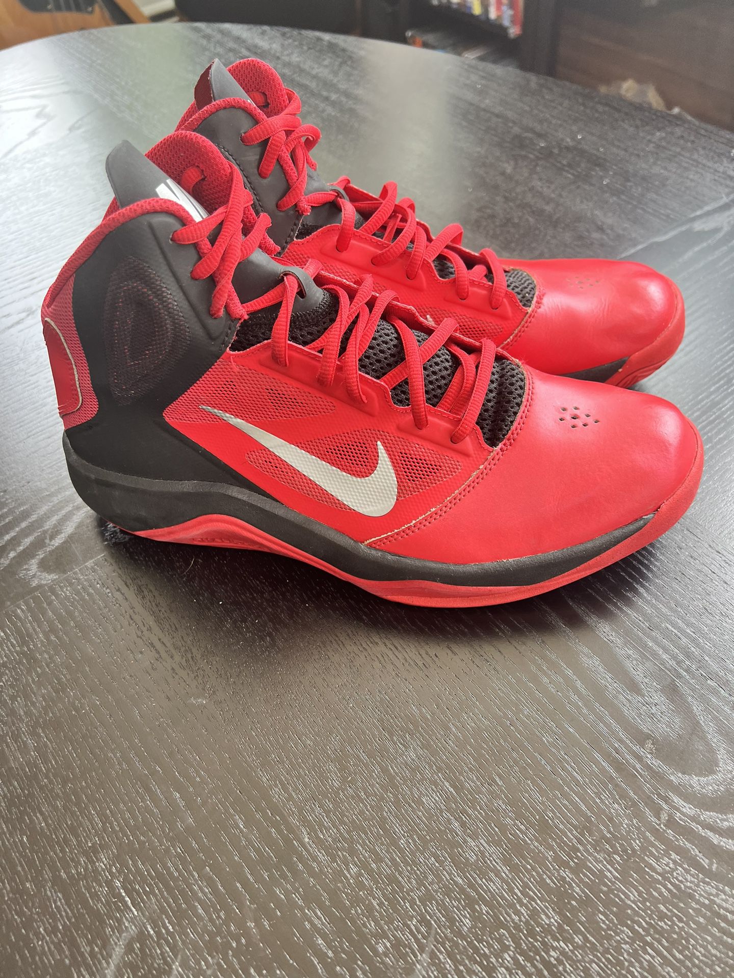 Positiv Wings indkomst Mens Size 8.5 Nike Dual Fusion Basketball Shoes for Sale in Lisbon, CT -  OfferUp