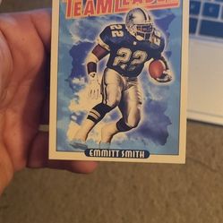 Emmitt Smith 1993 Topps Football Card 