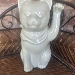Gumps Luxury Decor 8.63" Azure Mist Maneki Neko Cat Paw Up Bow Japan 1960'S