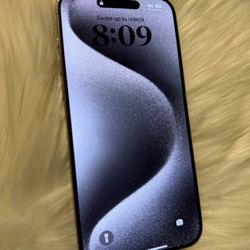 Apple iPhone 15 pro max UNLOCKED