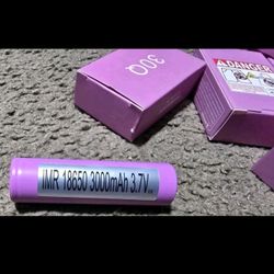 10 pack of 18650 Rechargeable Lithium Ion Batteries.  3000 Mah.  3.7 volt.