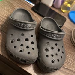 Crocs Size 11c