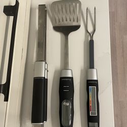Brookstone barbecue tools